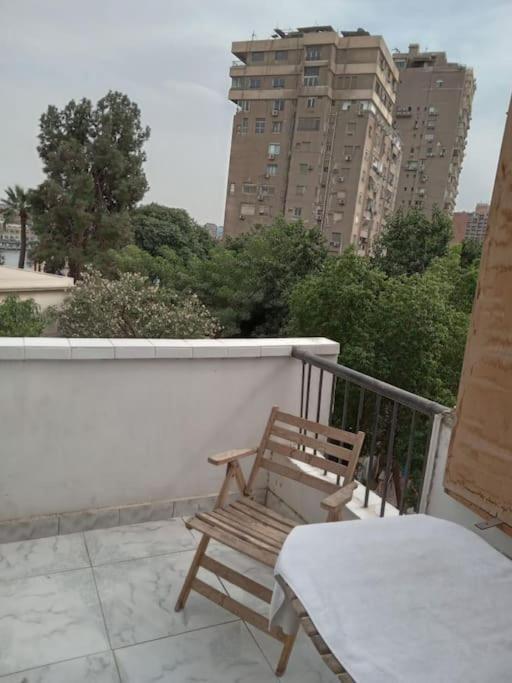 Apartment Breathtaking Nile View In The Heart Of Zamalek Cairo