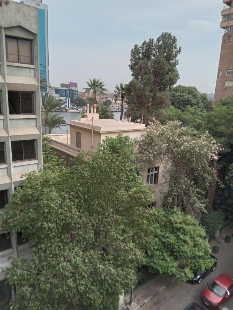 Apartment Breathtaking Nile View In The Heart Of Zamalek