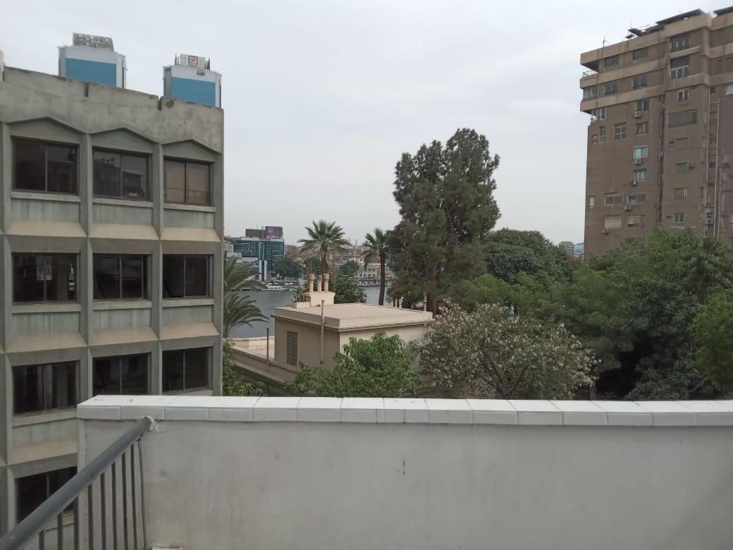Apartment Breathtaking Nile View In The Heart Of Zamalek *