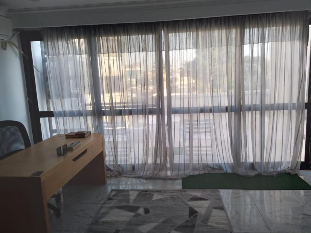 Breathtaking Nile View In The Heart Of Zamalek Apartment *